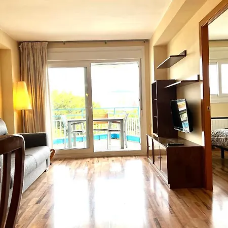 Oriol Center Apartment *